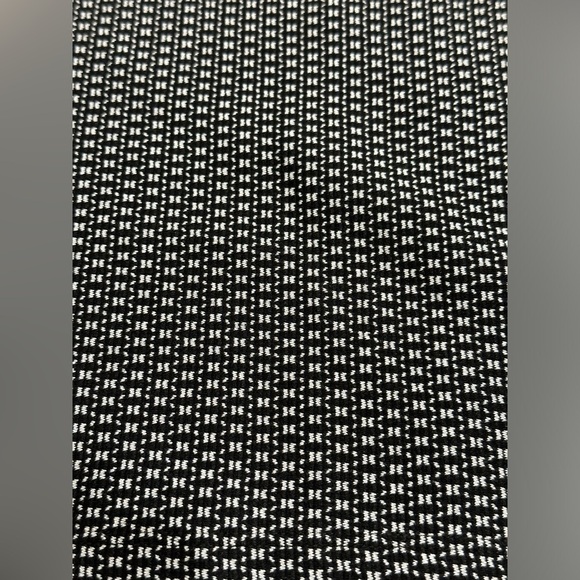 ✨ Black & White Loft Midi Skirt – Size Medium (NWOT) ✨ - Picture 3 of 10